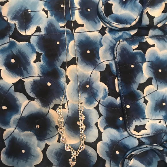 Claire jewelry set( bracelet+necklace - Picture 4 of 6